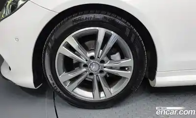 Mercedes-Benz E-Class 2014 2.0 Автомат в Москве № 194029, миниатюра 7