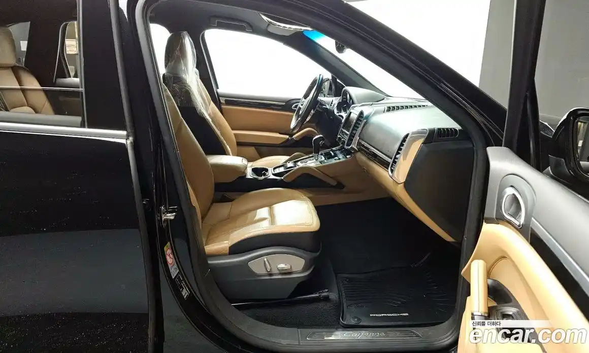 Porsche Cayenne 2016 3.6 Автомат в Москве № 194959, фото 12