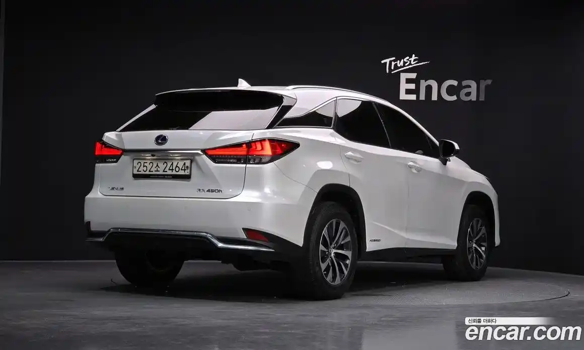 Lexus RX 2021 3.5 Автомат в Москве № 198879, фото 13