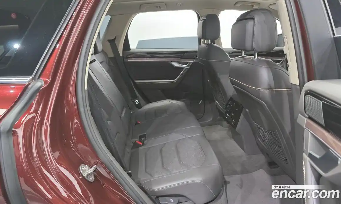 Volkswagen Touareg 2023 3.0 Автомат в Москве № 199057, фото 14