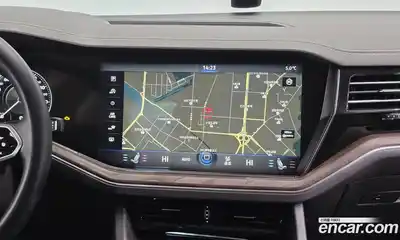 Volkswagen Touareg 2023 3.0 Автомат в Москве № 199057, миниатюра 10