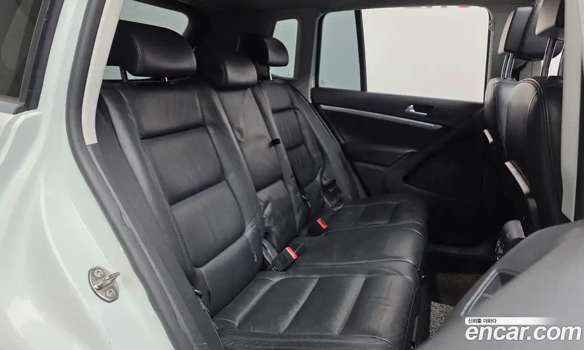 Volkswagen Tiguan 2016 2.0 Автомат в Москве № 199288, фото 18