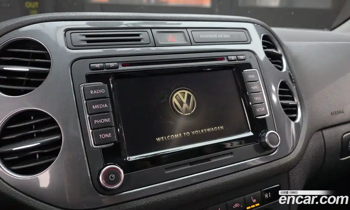 Volkswagen Tiguan 2016 2.0 Автомат в Москве № 199288, фото 6