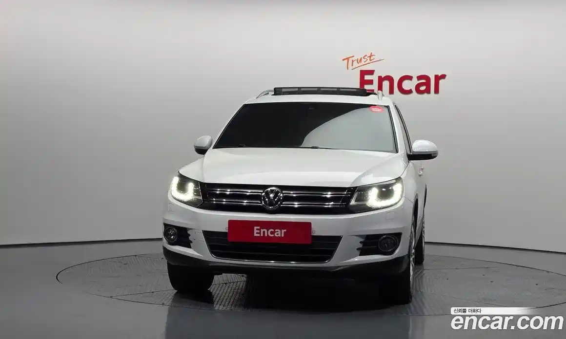 Volkswagen Tiguan 2016 2.0 Автомат в Москве № 199288, фото 9