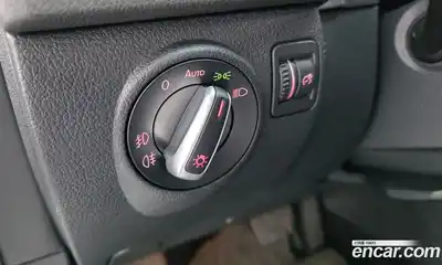 Volkswagen Tiguan 2016 2.0 Автомат в Москве № 199288, миниатюра 10