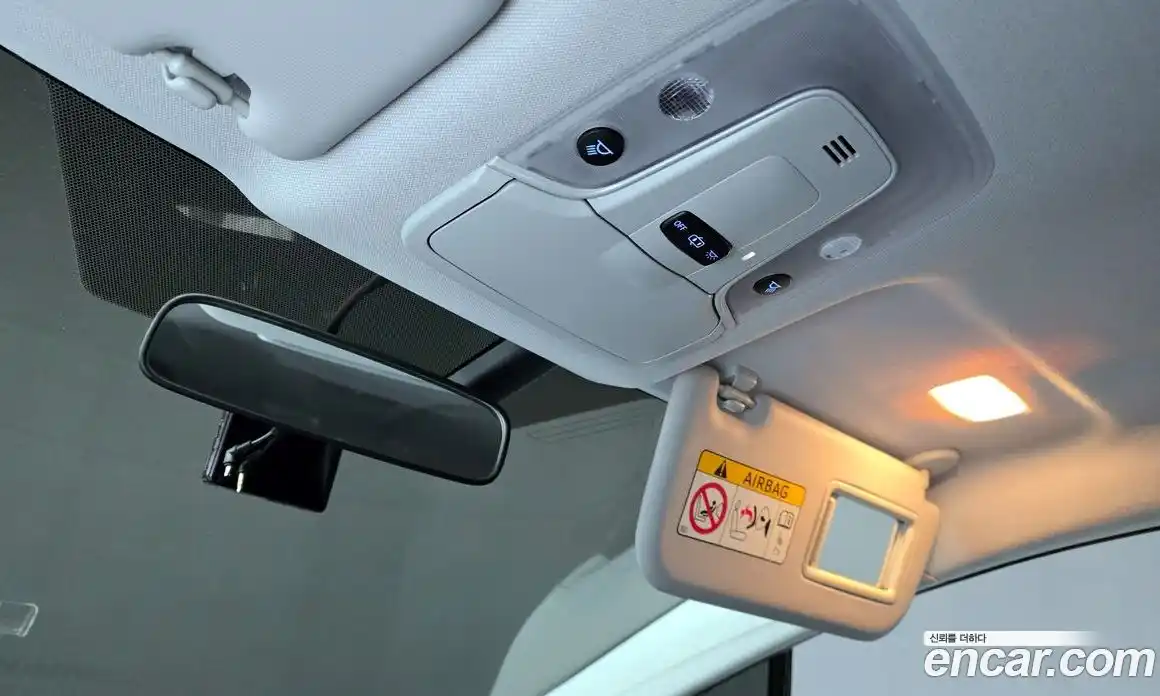 Toyota Prius 2016 1.8 Автомат в Москве № 199614, фото 13