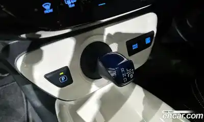 Toyota Prius 2016 1.8 Автомат в Москве № 199614, миниатюра 5