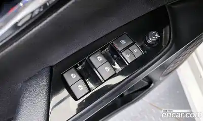 Toyota Prius 2016 1.8 Автомат в Москве № 199614, миниатюра 8