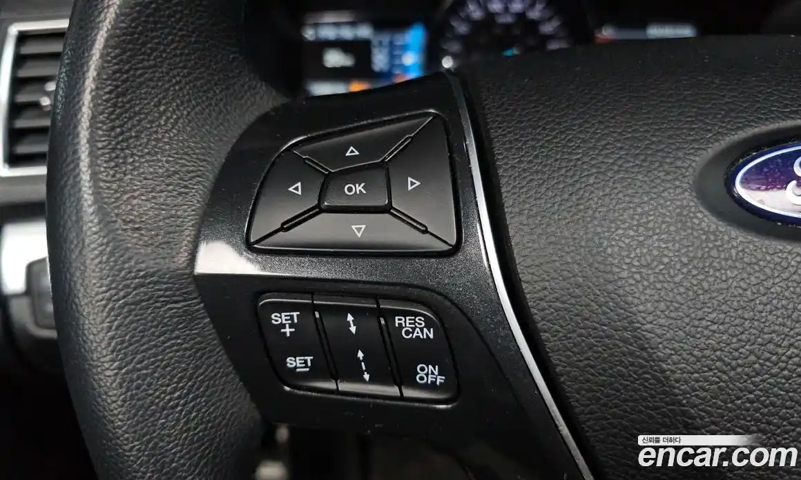 Ford Explorer 2019 2.3 Автомат в Москве № 199763, фото 12