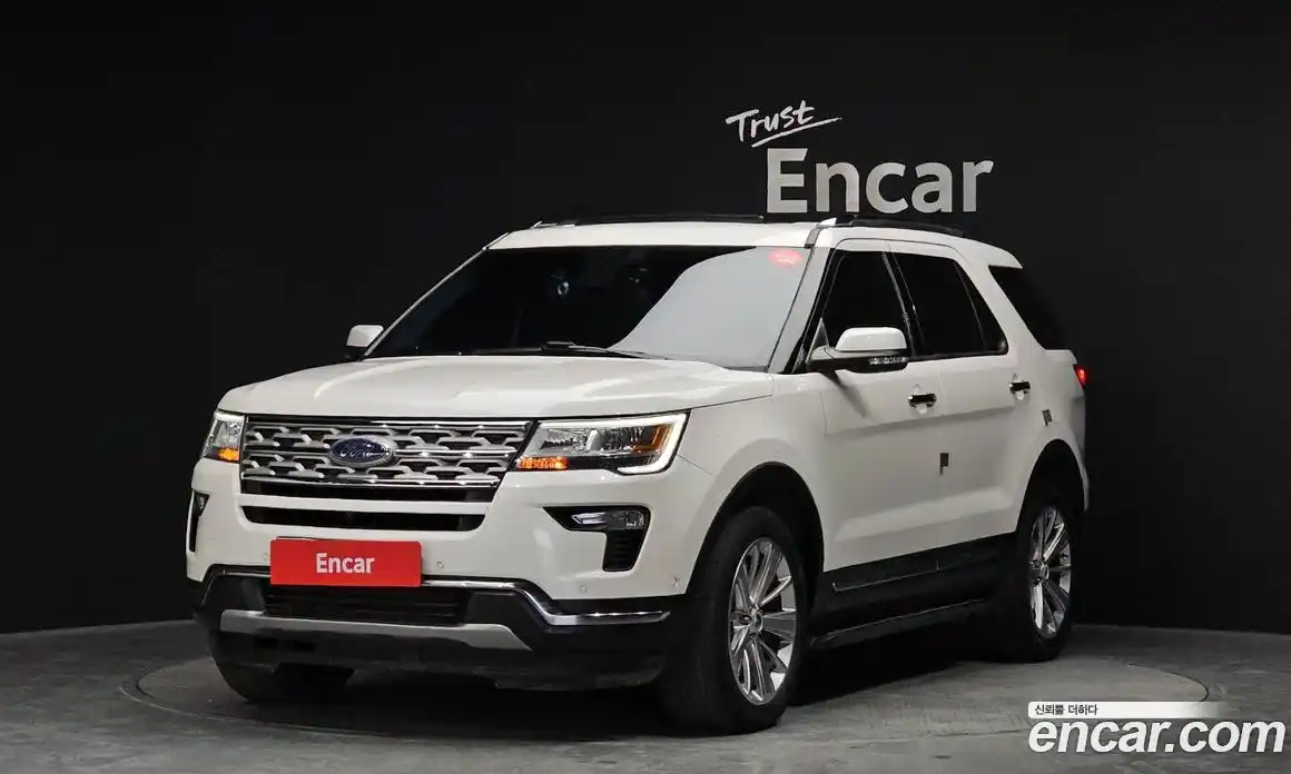 Ford Explorer 2019 2.3 Автомат в Москве № 199763, фото 4