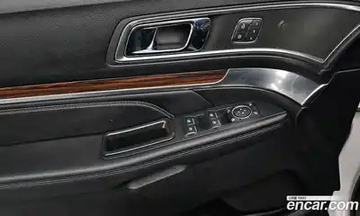 Ford Explorer 2019 2.3 Автомат в Москве № 199763, миниатюра 8