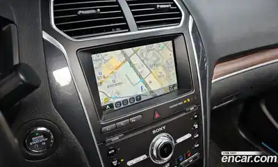 Ford Explorer 2019 2.3 Автомат в Москве № 199763, миниатюра 10