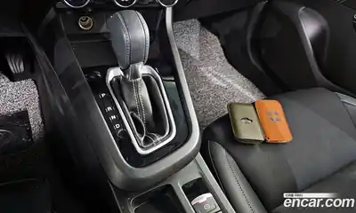 Renault XM3 2023 1.3 Автомат в Москве № 204744, миниатюра 2