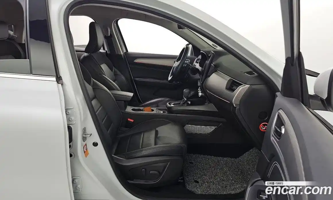 Renault XM3 2023 1.3 Автомат в Москве № 204744, фото 10