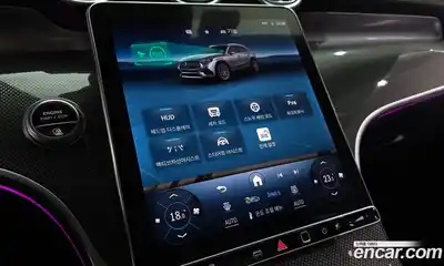 Mercedes-Benz GLC-Class 2024 2.0 Автомат в Москве № 205443, миниатюра 12