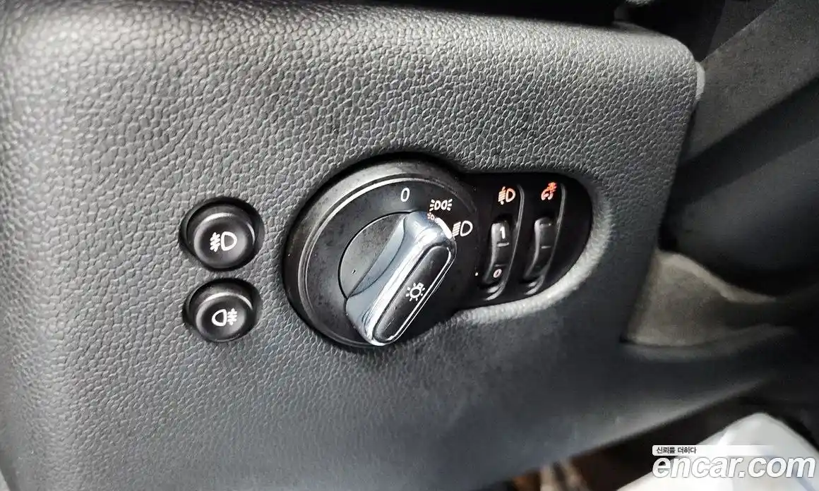 Mini Cooper 2014 1.5 Автомат в Москве № 207041, фото 19