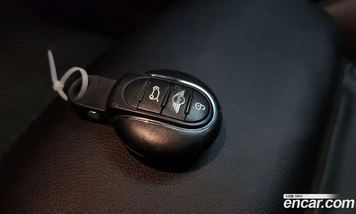 Mini Cooper 2014 1.5 Автомат в Москве № 207041, фото 3