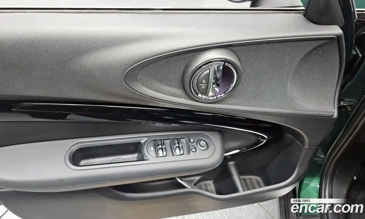 Mini Clubman 2016 2.0 Автомат в Москве № 207497, фото 20