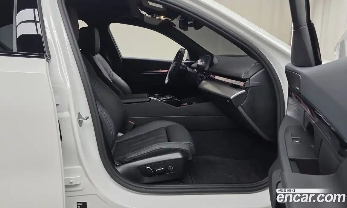 BMW 5-Series 2025 2.0 Автомат в Москве № 210134, фото 18