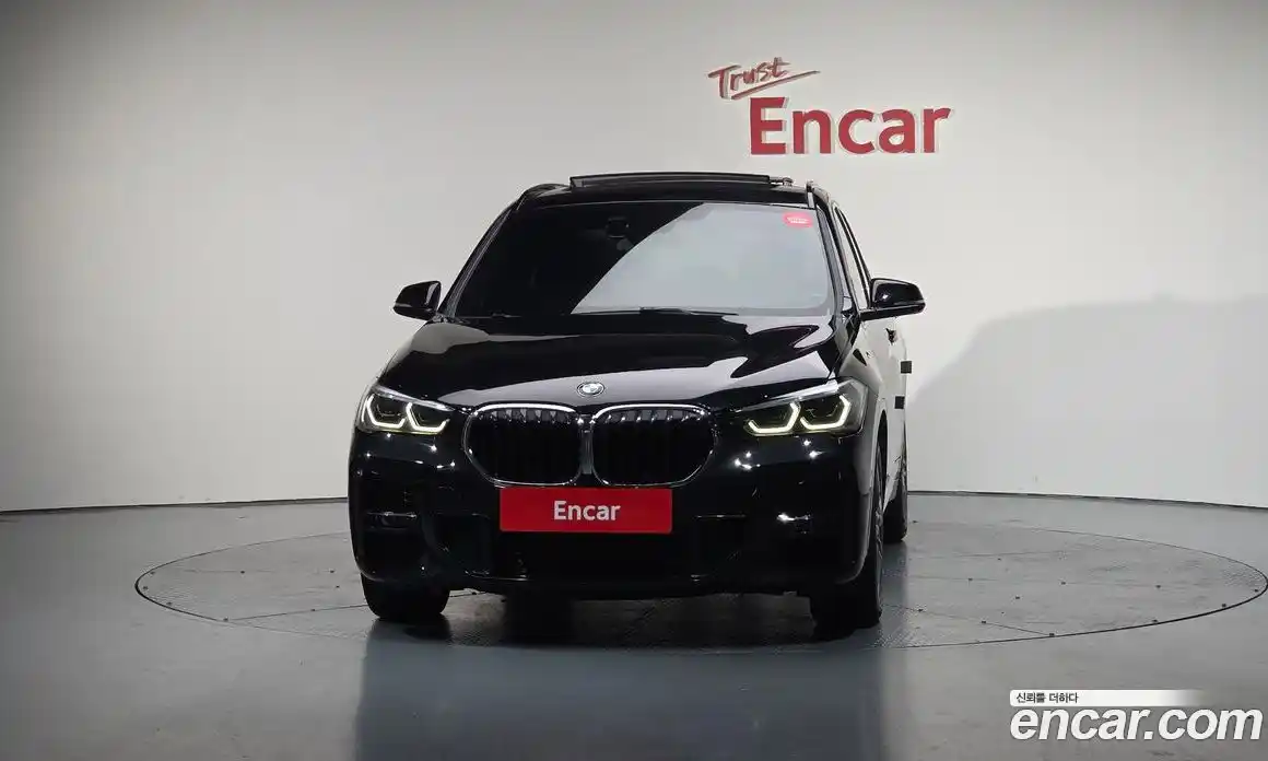 BMW X1 2022 2.0 Автомат в Москве № 211423, фото 4