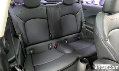 Mini Cooper 2019 1.5 Автомат в Москве № 214320, миниатюра 7