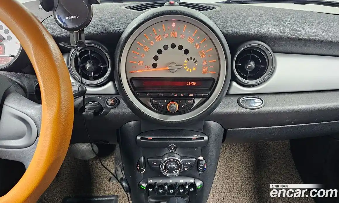 Mini Cooper 2013 1.6 Автомат в Москве № 214372, фото 16