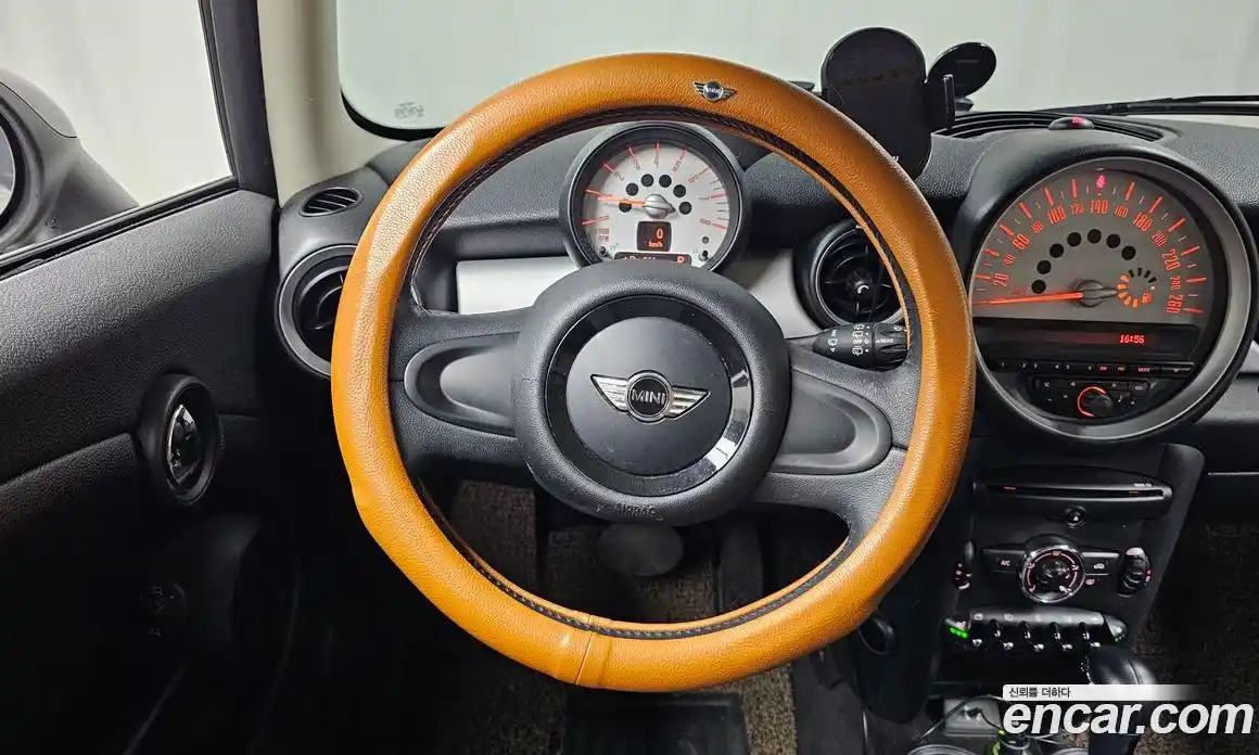 Mini Cooper 2013 1.6 Автомат в Москве № 214372, фото 3