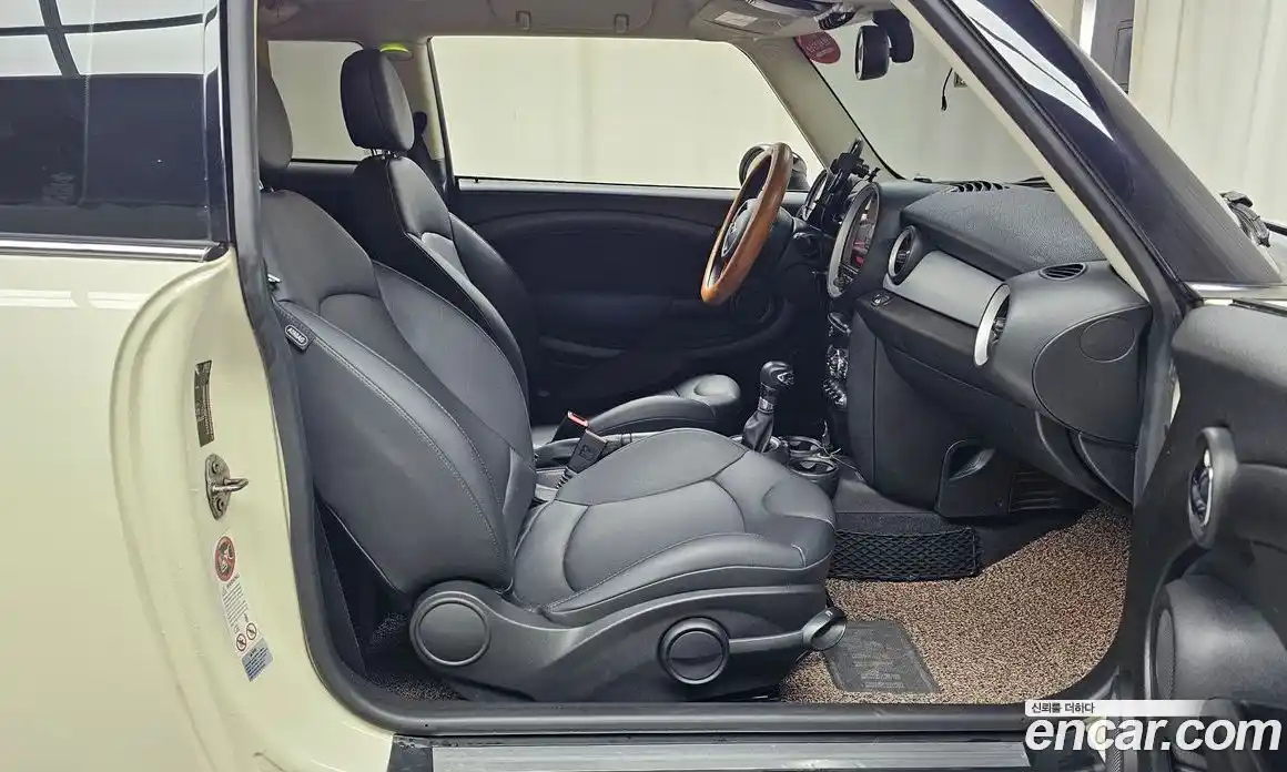 Mini Cooper 2013 1.6 Автомат в Москве № 214372, фото 7