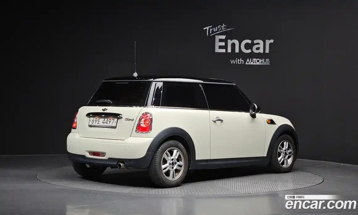 Mini Cooper 2013 1.6 Автомат в Москве № 214372, фото 10