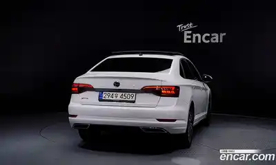 Volkswagen Jetta 2020 1.4 Автомат в Москве № 214979, миниатюра 2