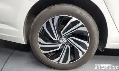 Volkswagen Jetta 2020 1.4 Автомат в Москве № 214979, миниатюра 9