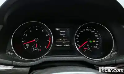 Volkswagen Passat 2018 2.0 Автомат в Москве № 215338, миниатюра 3