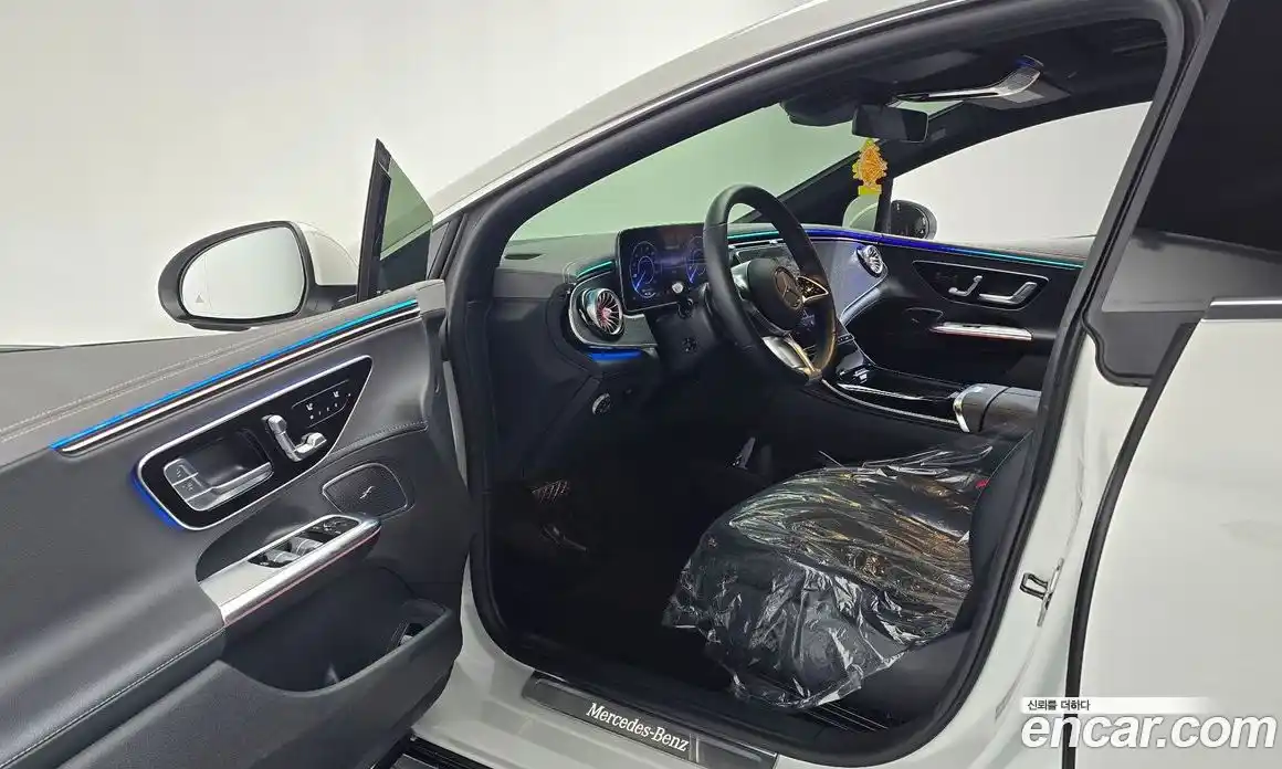 Mercedes-Benz EQE 2024 0.3 Автомат в Москве № 219418, фото 13