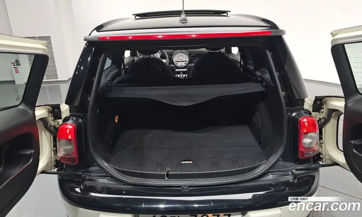 Mini Clubman 2010 1.6 Автомат в Москве № 224298, фото 15