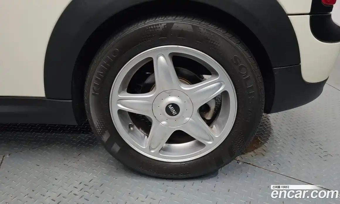 Mini Clubman 2010 1.6 Автомат в Москве № 224298, фото 8