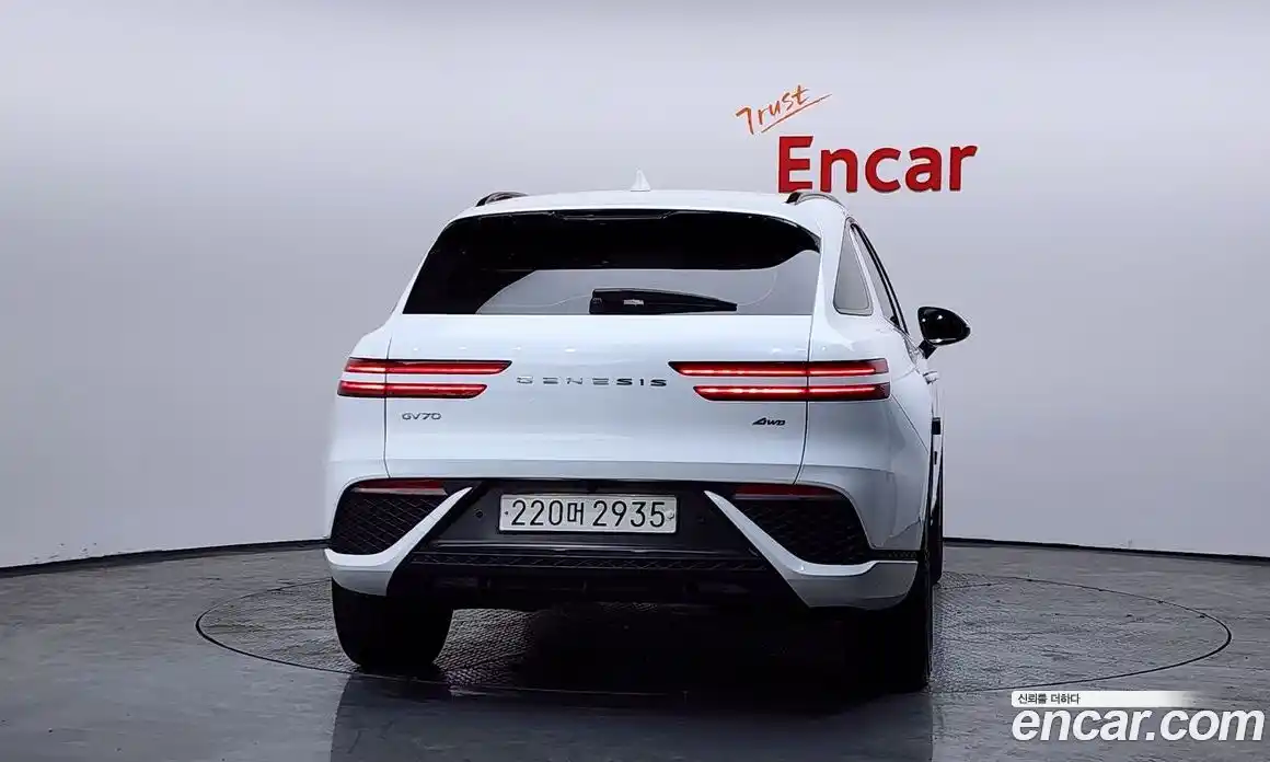 Genesis GV70 2022 2.2 Автомат в Москве № 24153, фото 10