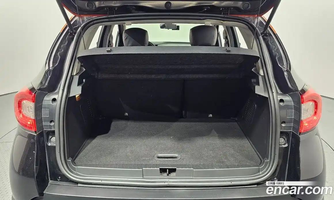 Renault QM3 2014 1.5 Автомат в Москве № 242697, фото 13