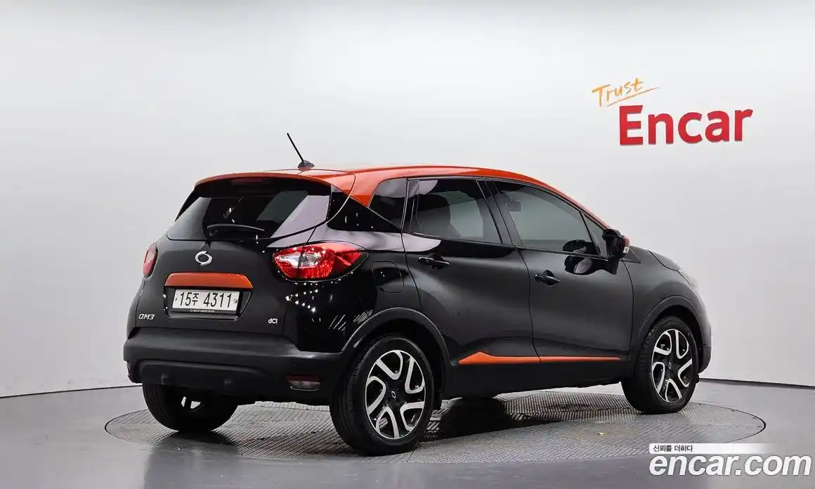 Renault QM3 2014 1.5 Автомат в Москве № 242697, фото 4