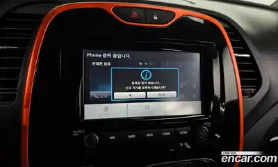 Renault QM3 2014 1.5 Автомат в Москве № 242697, миниатюра 6