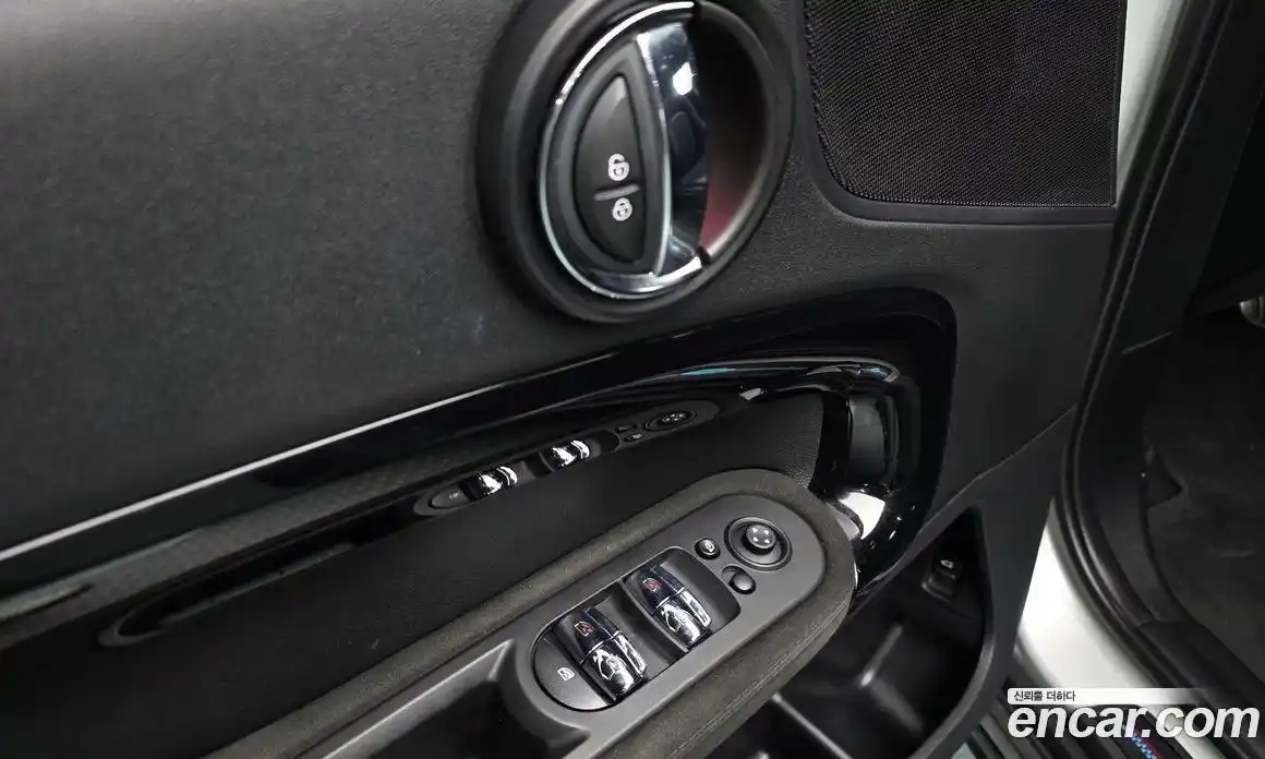 Mini Countryman 2022 2.0 Автомат в Москве № 253327, фото 12