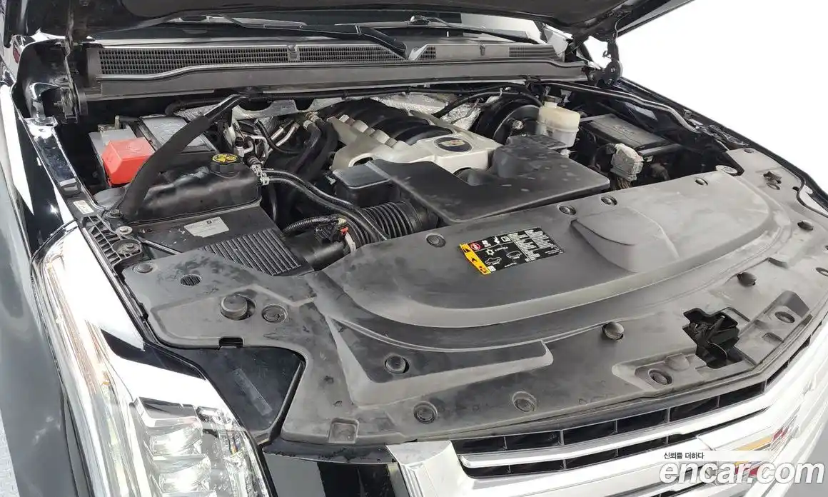 Cadillac Escalade 2018 6.2 Автомат в Москве № 256462, фото 15