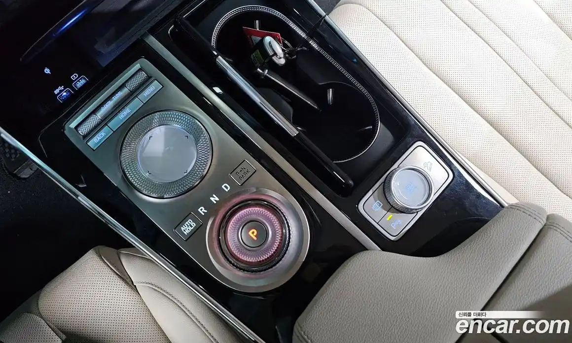 Genesis GV80 2022 2.5 Автомат в Москве № 26693, фото 13