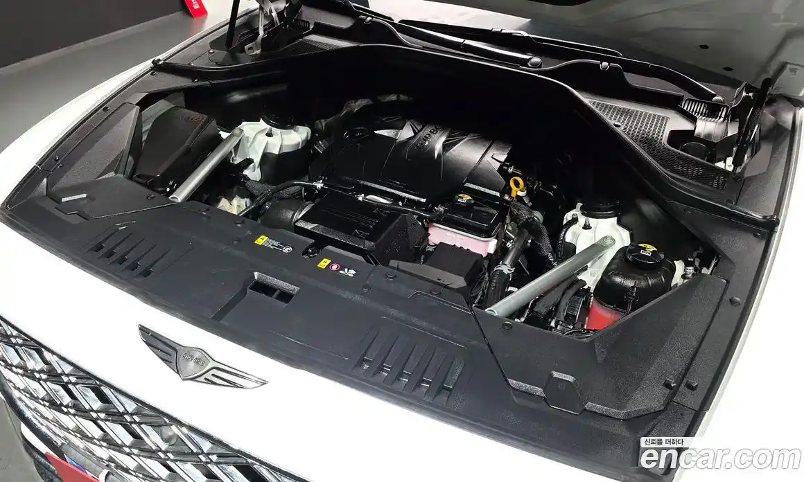 Genesis GV80 2024 2.5 Автомат в Москве № 26758, фото 17