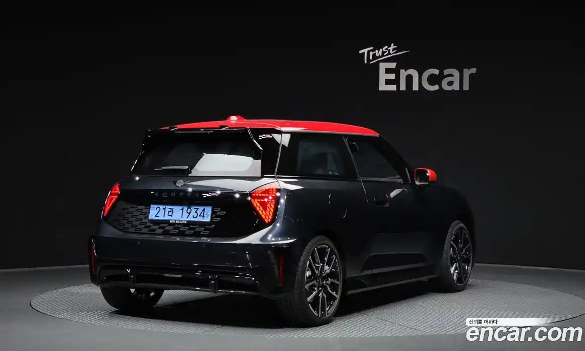 Mini Cooper 2025 0.1 Автомат в Москве № 271751, фото 13