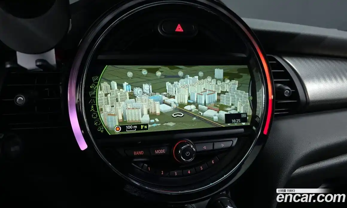 Mini Cooper 2018 1.5 Автомат в Москве № 273518, фото 18