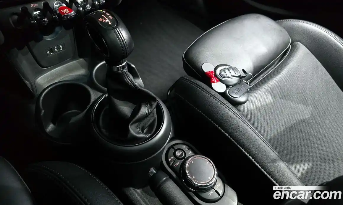 Mini Cooper 2018 1.5 Автомат в Москве № 273518, фото 5