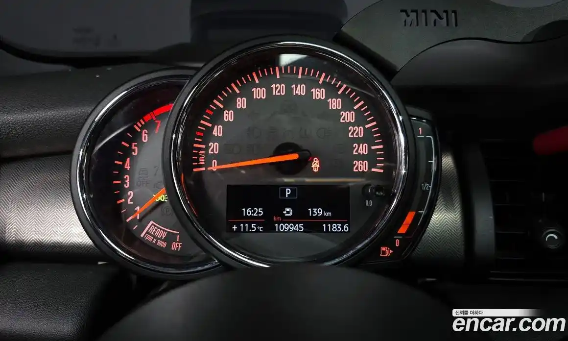 Mini Cooper 2018 1.5 Автомат в Москве № 273518, фото 7