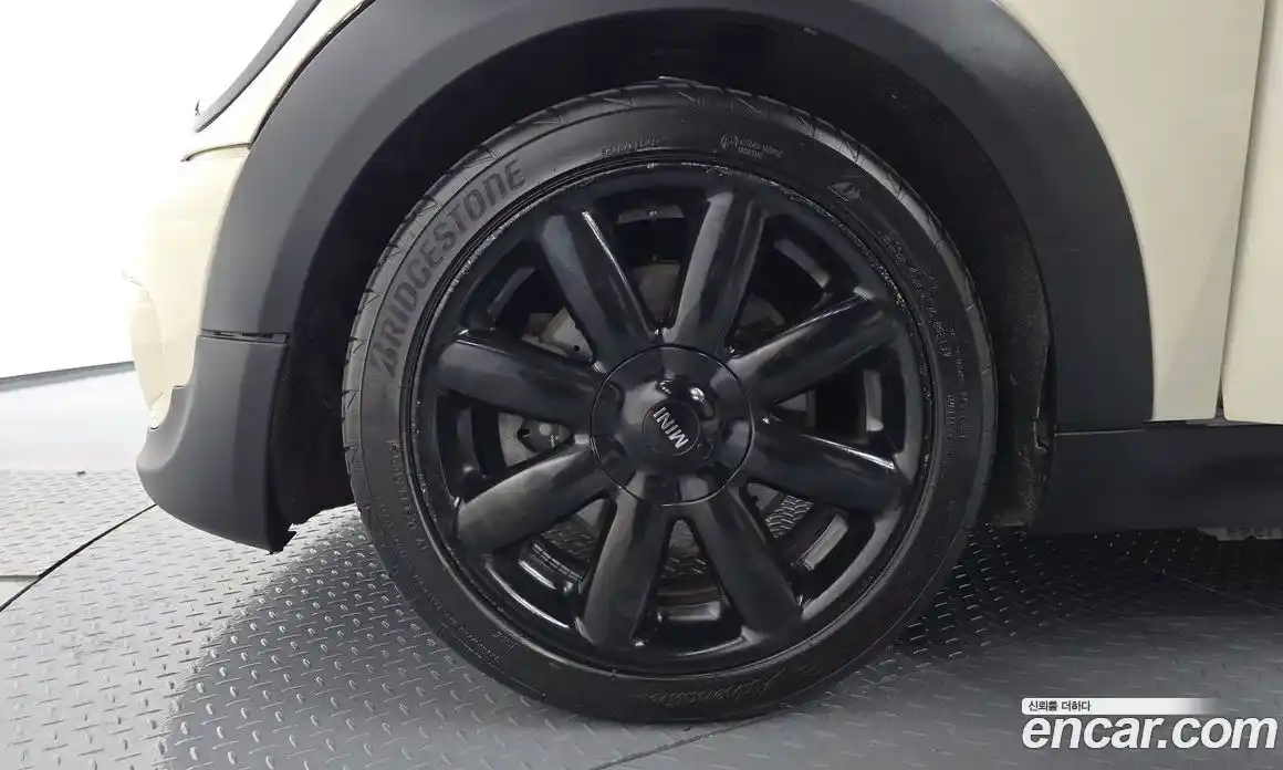 Mini Cooper 2011 1.6 Автомат в Москве № 273567, фото 12