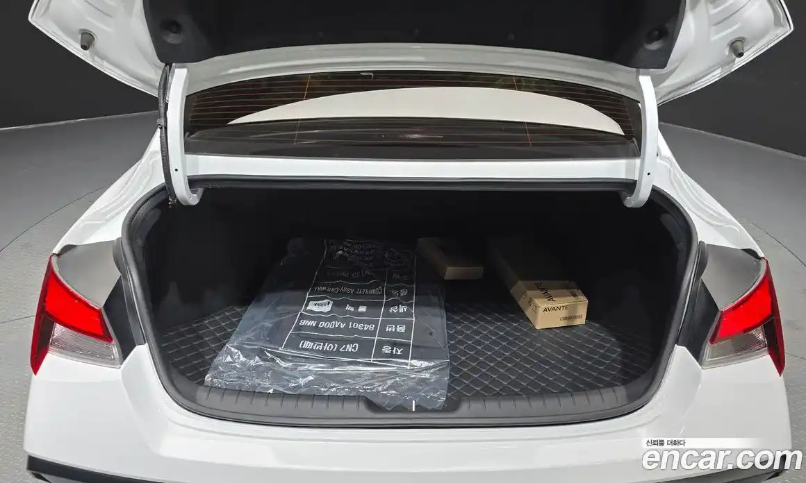 Hyundai Avante 2025 1.6 Автомат в Москве № 274019, фото 17