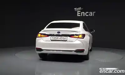 Lexus ES 2021 2.5 Автомат в Москве № 275611, миниатюра 12